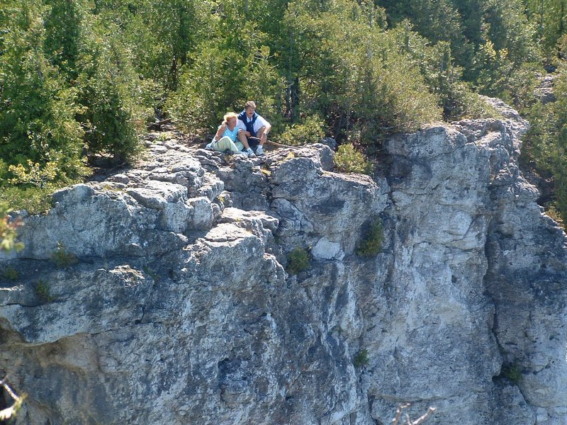 Resting on the Niagra Escarpment Cliffs